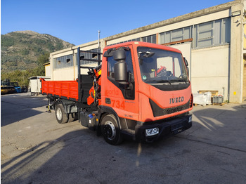 Lastbil med kran IVECO EuroCargo