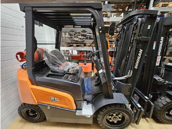 Gas gaffeltruck DOOSAN