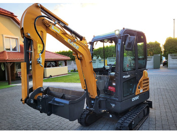 Minigravemaskine CASE