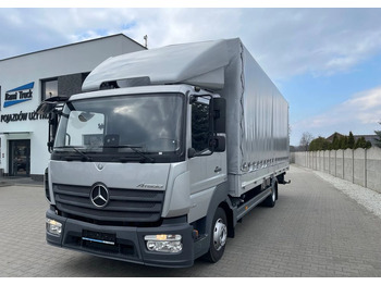 Lastbil med presenning MERCEDES-BENZ Atego 818