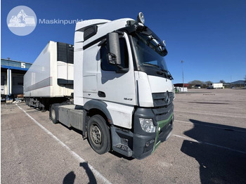 Trækker MERCEDES-BENZ Actros 1843