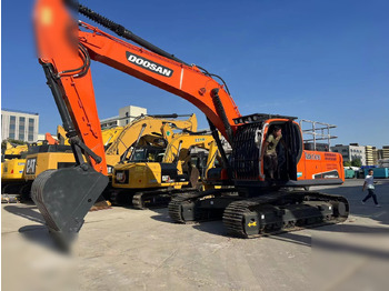 Bæltegravemaskine DOOSAN DX260