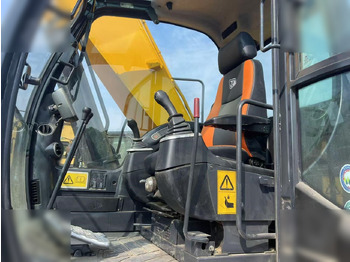 Bæltegravemaskine JCB JS220 LC: billede 5