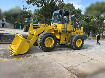 Gummihjulslæsser KOMATSU WA320
