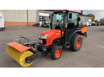Kommunal traktor KUBOTA