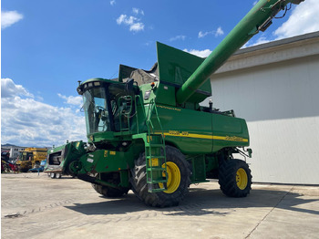 : billede i headeren