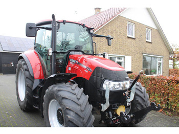 Traktor CASE IH Farmall U