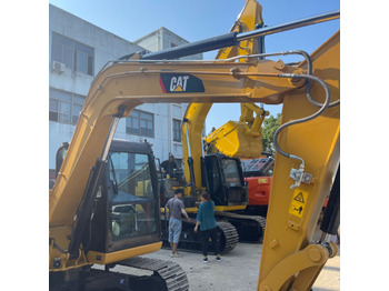 Gravemaskine CATERPILLAR