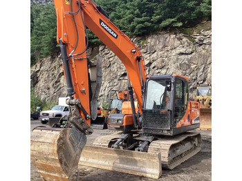 Bæltegravemaskine DOOSAN DX140