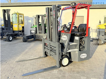 Firevejs reach truck COMBILIFT