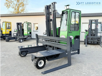 Firevejs reach truck COMBILIFT