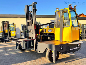 Firevejs reach truck COMBILIFT