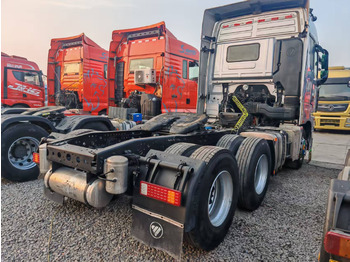 Trækker AUMAN 560HP: billede 4 Trækker AUMAN 560HP: billede 4