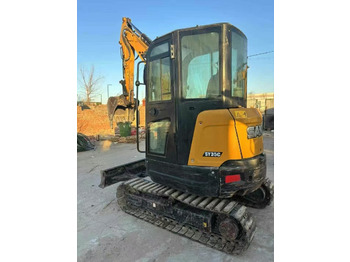 : billede i headeren