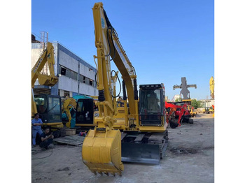 Bæltegravemaskine KOMATSU PC130