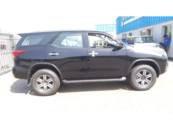Bil TOYOTA