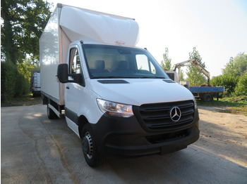 Varebil med kasse MERCEDES-BENZ Sprinter 515