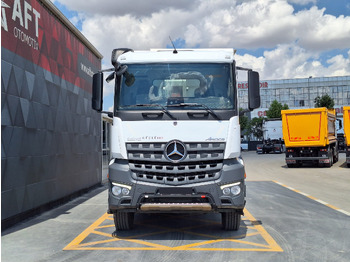 Tipvogn lastbil MERCEDES-BENZ AROCS 3345: billede 2