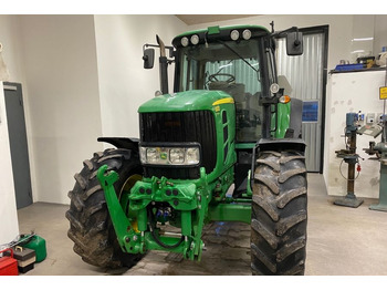 Traktor John Deere 6930 Premium: billede 2 Traktor John Deere 6930 Premium: billede 2