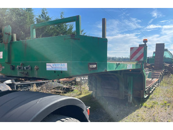 Nedbygget platform sættevogn VEREM