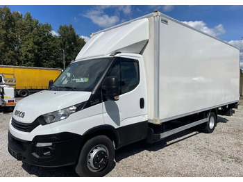 Varebil med kasse IVECO Daily