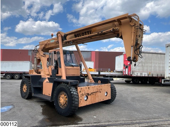 Leje en Belotti B81V/2 12 mtr Belotti B81V/2 12 mtr: billede 3 Leje en Belotti B81V/2 12 mtr Belotti B81V/2 12 mtr: billede 3