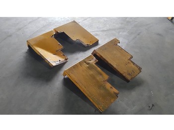Ramme/ Chassis Ahlmann AZ14-1108581A/1108582A-Mud guard/Kotfluegel: billede 2