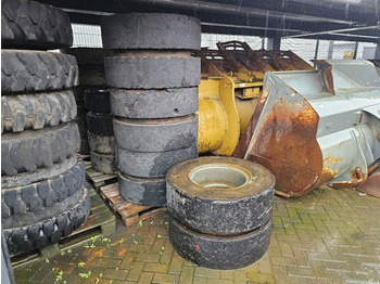 Dæk og fælge for Entreprenørmaskin Liebherr 12.00-20 SOLID - Tire/Reifen/Band: billede 2