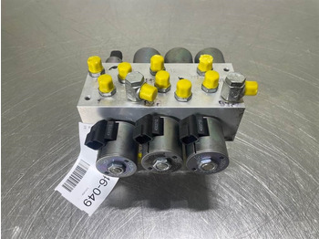 Hydraulik for Entreprenørmaskin Mecalac 12MTX-6090401-Servo valve/Servoventil/Servoventiel: billede 2