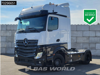 Trækker MERCEDES-BENZ Actros 1848