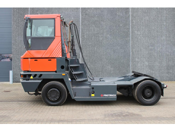 Terminaltraktor TERBERG