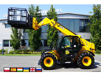 Leje en JCB 535-95 / 3.5 T / range 9.5 m / joystick JCB 535-95 / 3.5 T / range 9.5 m / joystick: billede 1 Leje en JCB 535-95 / 3.5 T / range 9.5 m / joystick JCB 535-95 / 3.5 T / range 9.5 m / joystick: billede 1