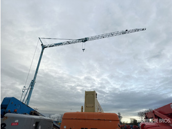 Tårnkran POTAIN IGO32 Tri/A Mobile self-erecting tower crane / 4400 MTH!: billede 4
