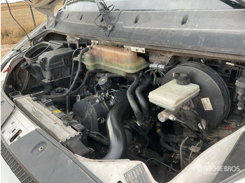 Lastbil med lad 2009 Iveco 35S10 Cargo Van: billede 5