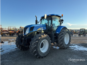 Traktor NEW HOLLAND T7000