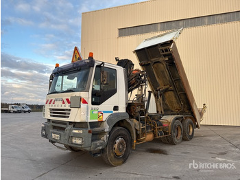 Tipvogn lastbil 2007 Iveco Trakker 350 2005 Hiab 122B-2CL 3800 kg on 6 ... Dump Truck with Crane: billede 2