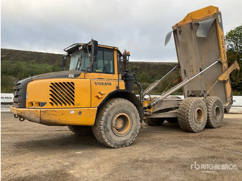 Knækstyret dumper VOLVO A25E