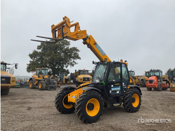 Teleskop truck JCB
