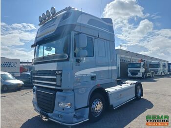 Trækker DAF XF 105 460