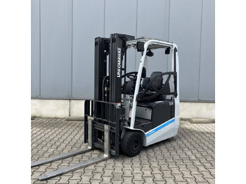 El gaffeltruck UNICARRIERS