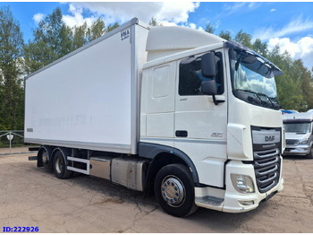 Isotermisk lastbil DAF XF 106 440