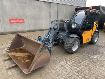 Teleskop truck GIANT