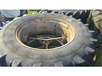 Dæk og fælge for Traktor KLEBER: billede 1