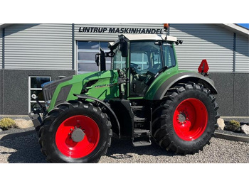 Traktor FENDT 828 Vario