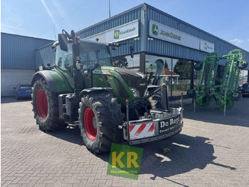 Traktor FENDT 720 Vario