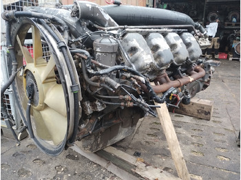 Motor og reservedele SCANIA 4
