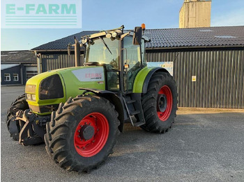 Traktor CLAAS