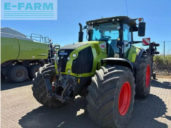 Traktor CLAAS Axion 830