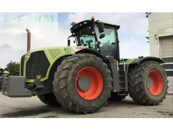 Traktor CLAAS Xerion 5000