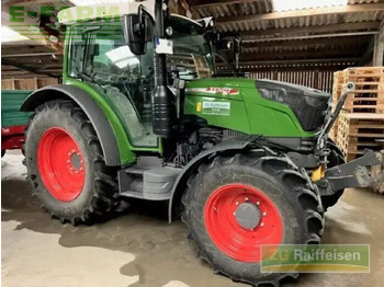 Traktor FENDT 211 Vario